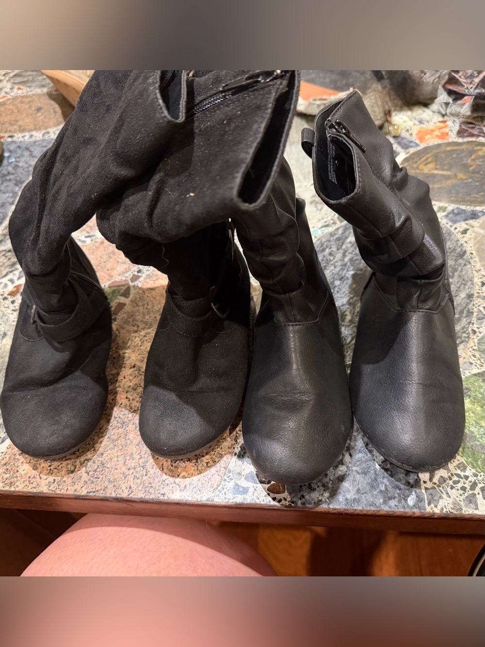 Two Girls' Black Kids Boots - Classic Zip Closure size 11